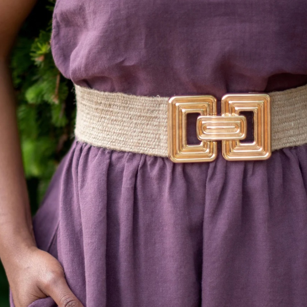 Elegant Gold Buckle Tan Belt